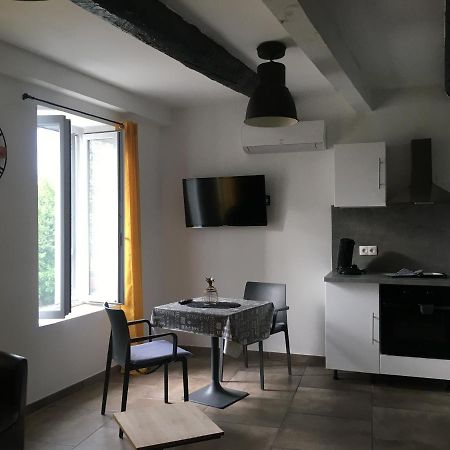 איל-סור-לה-סורג Appartement La Pomme D'Or מראה חיצוני תמונה