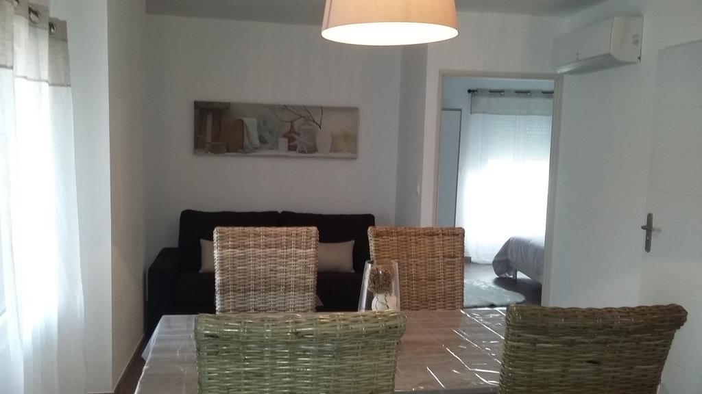 איל-סור-לה-סורג Appartement La Pomme D'Or מראה חיצוני תמונה